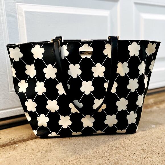 Kate Spade Large Floral Shoulder Bag - Picture 1 of 10